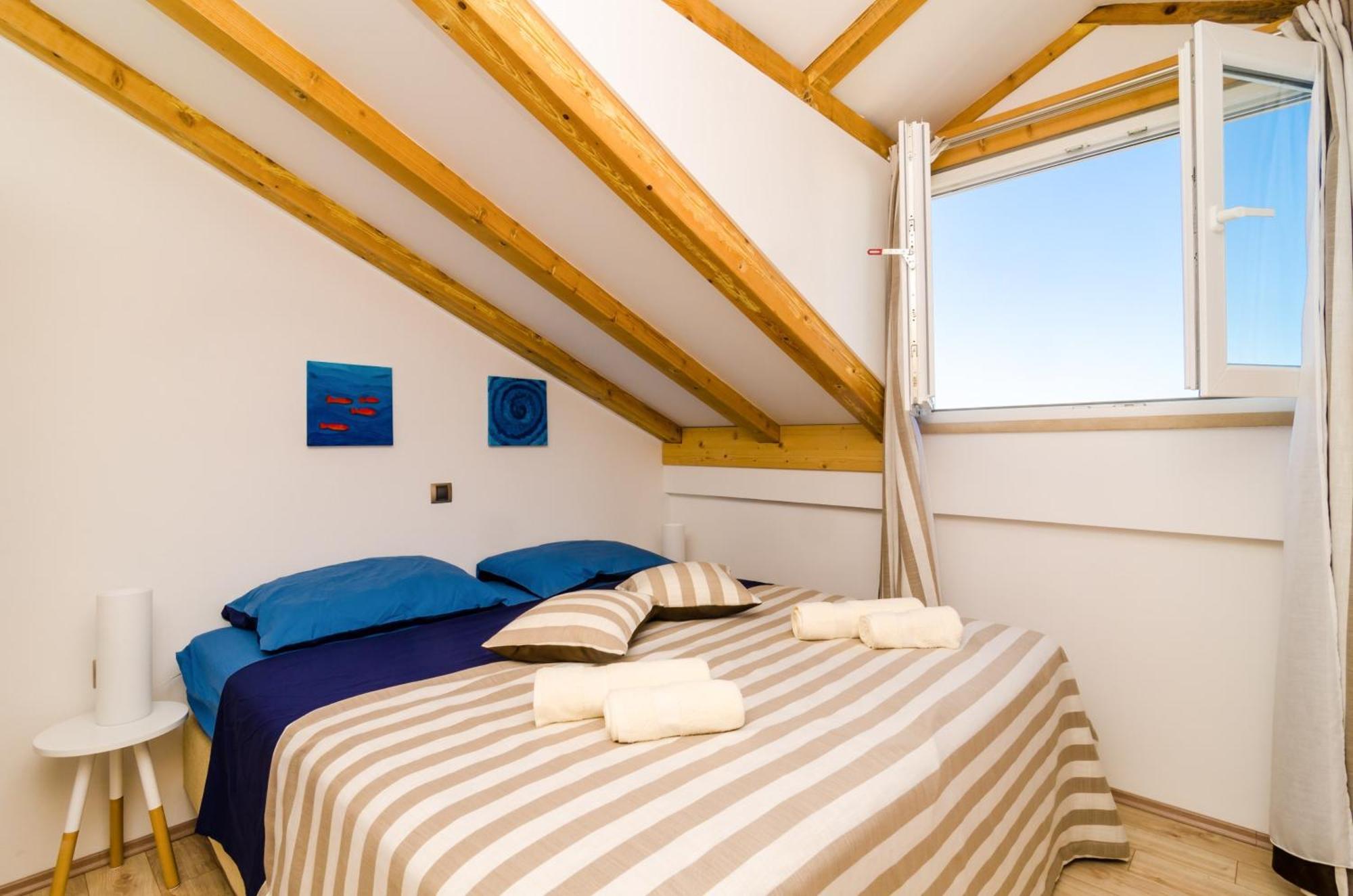 Apartments Knego Mlini Rom bilde